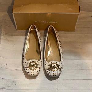 Michael Kors Fulton moc size 6